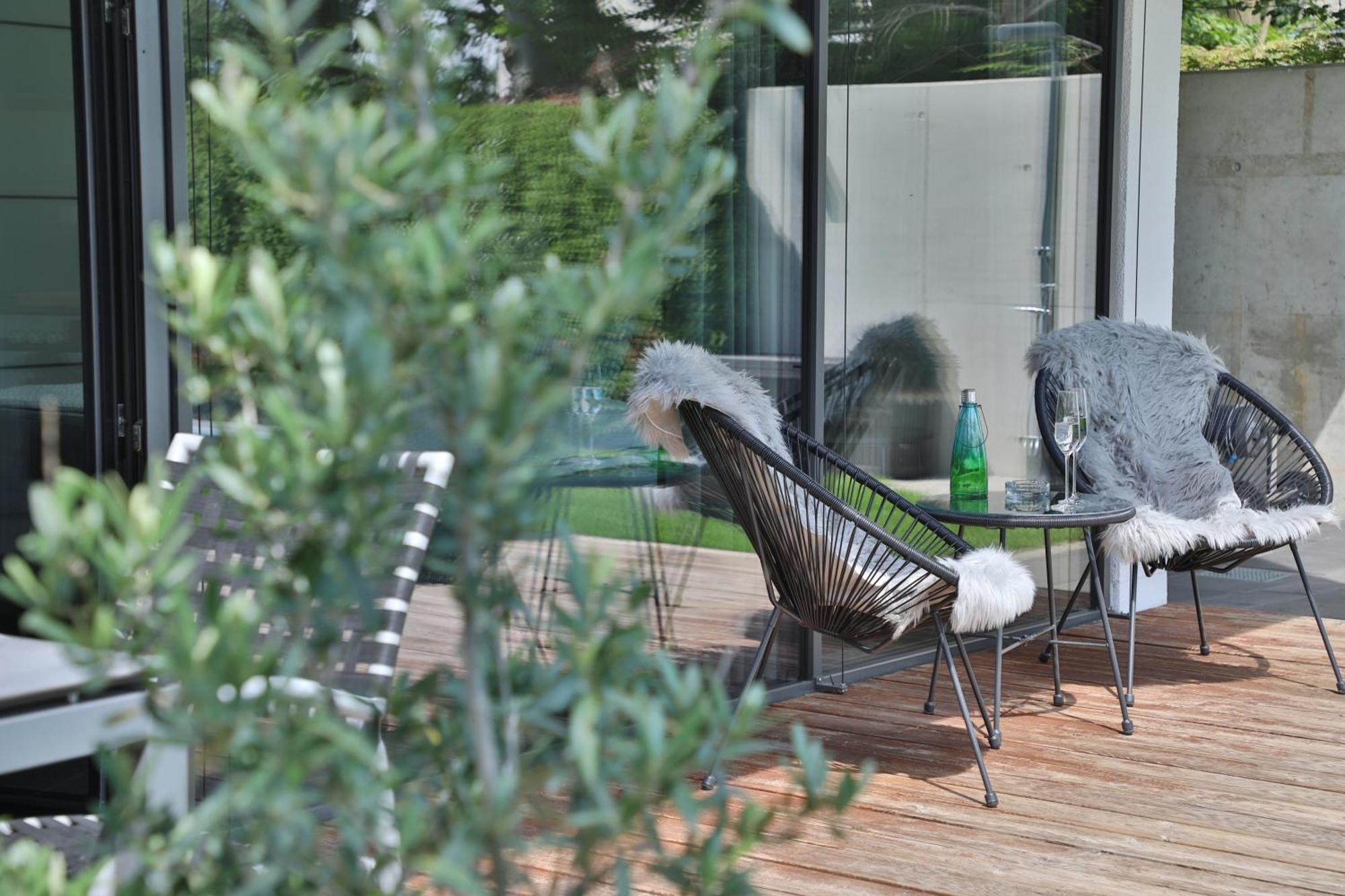 Modernes Studio-Apartment Gersthofen Exterior foto